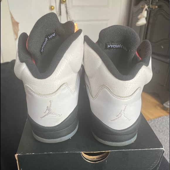 Jordan 5 Retro Sunblush (GS) size 6Y - Picture 6 of 14